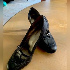 Black ,casual,leather